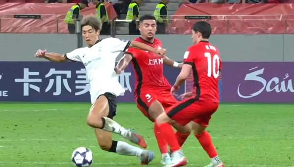 配资在线 海港半场丢三球0-3神户胜利船 亚冠精英联赛5连败